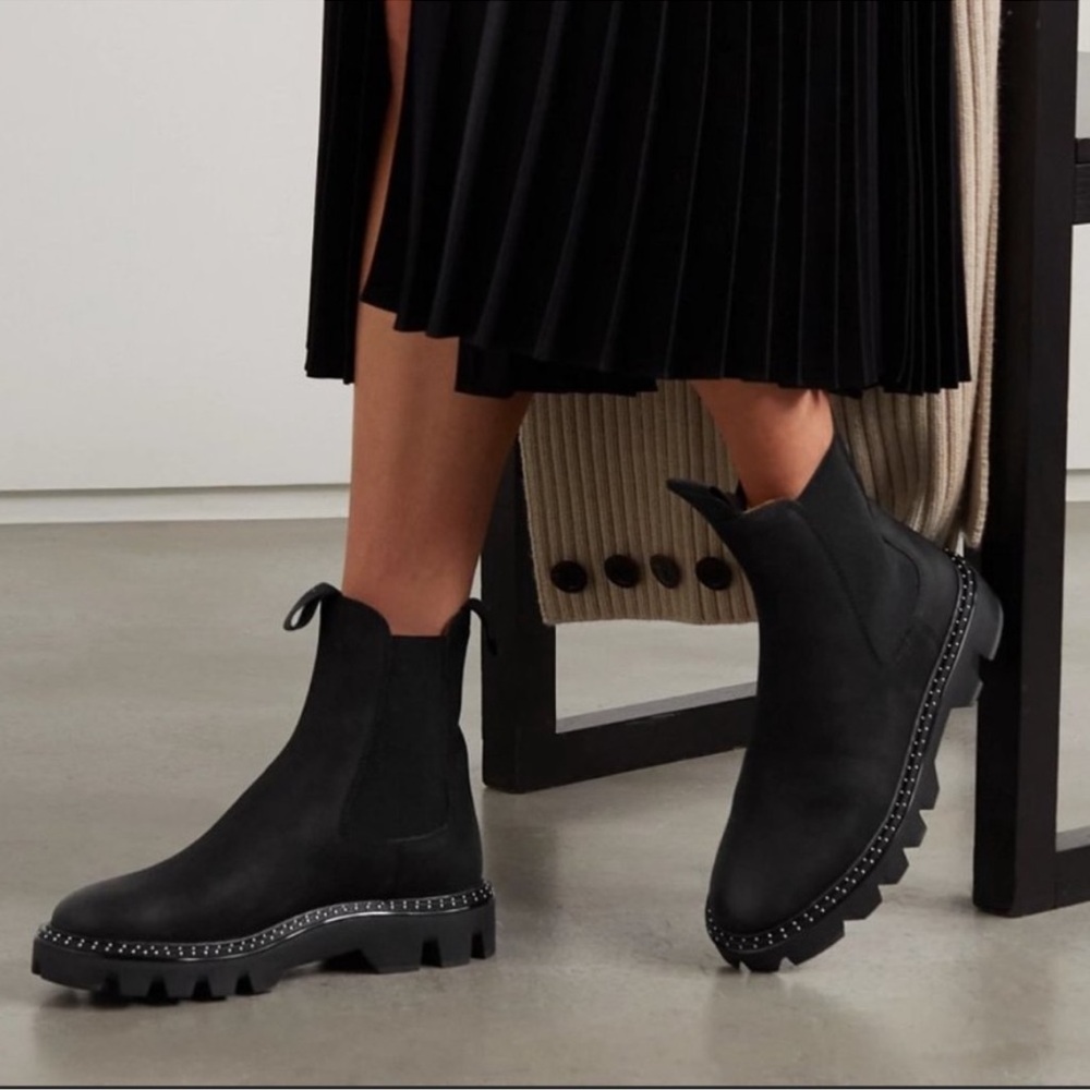 RAG & BONE Quest Chelsea Boots Black Suede w/ Studs Size 35 (5) *LIKE NEW*